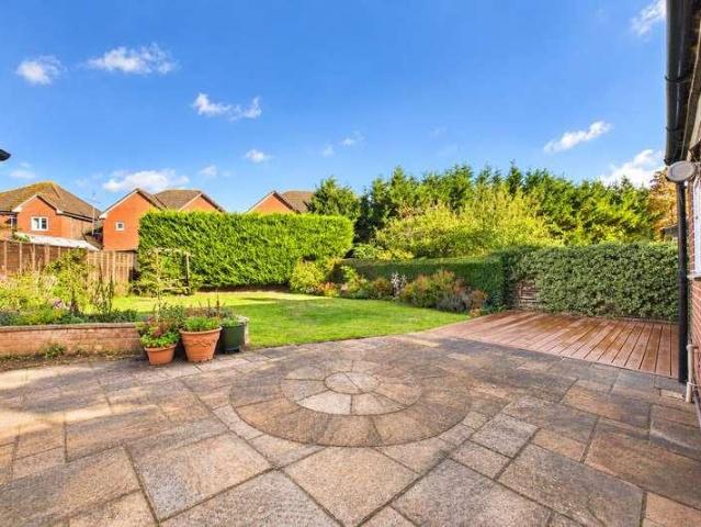 3 bed house for sale