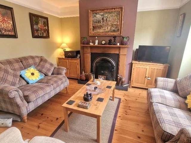 3 bed house for sale