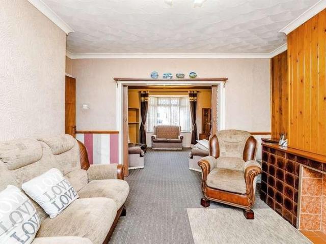 3 bed house for sale