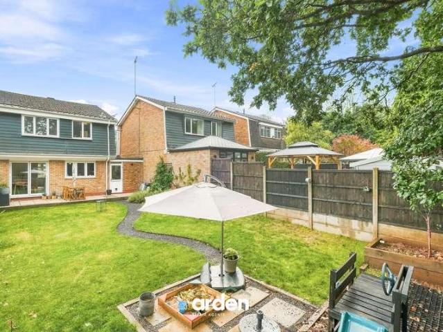 3 bed house for sale