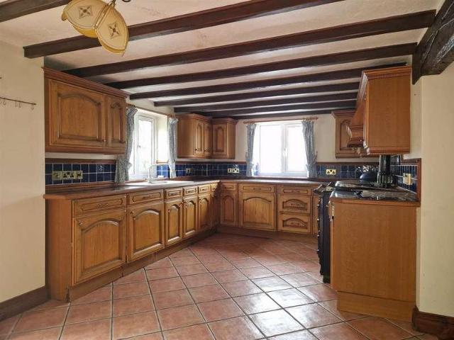 3 bed house for sale