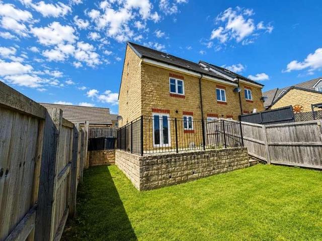 3 bed house for sale