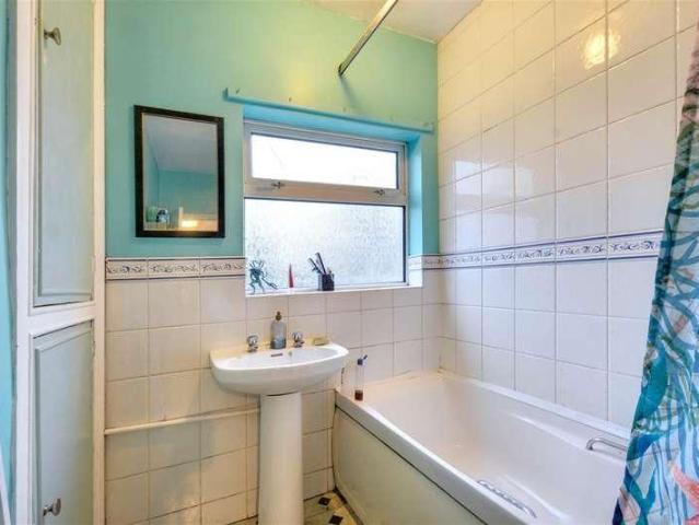 3 bed house for sale