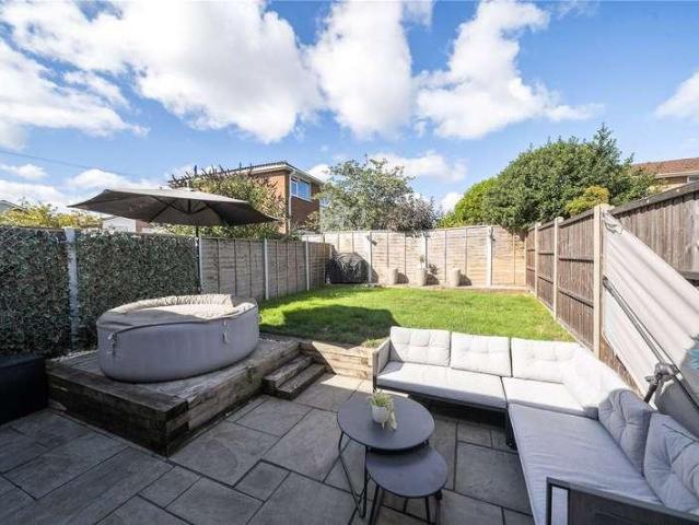 3 bed house for sale