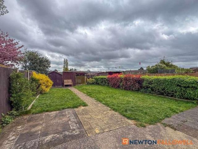 3 bed house for sale