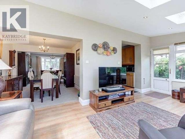 3 bed house for sale