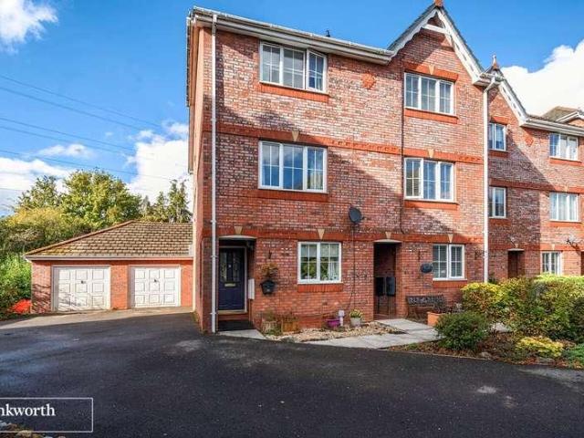 3 bed house for sale