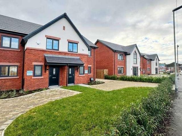 3 bed house for sale