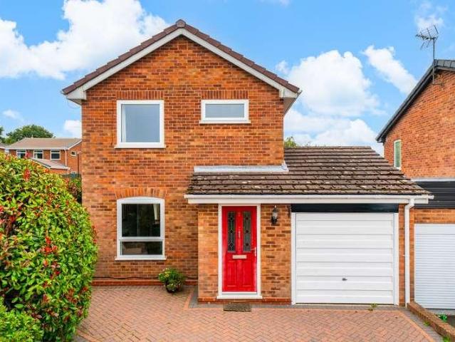3 bed house for sale