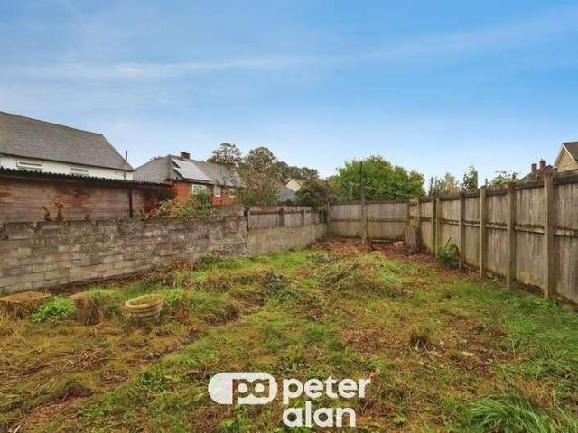 3 bed house for sale
