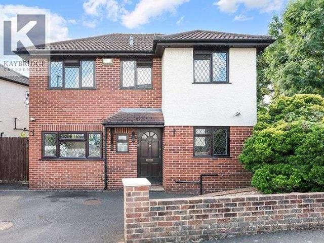 3 bed house for sale