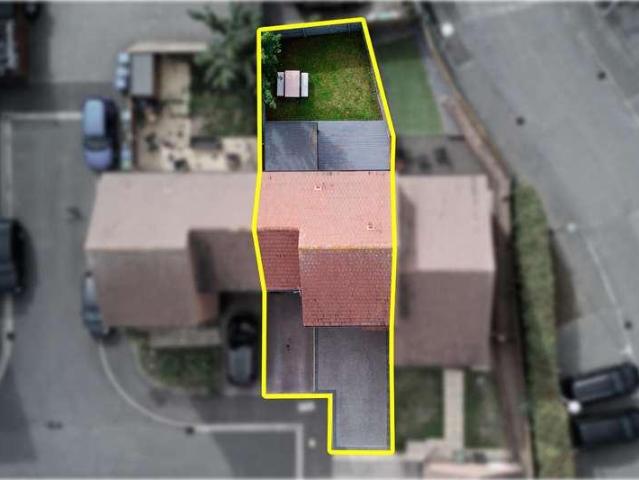 3 bed house for sale