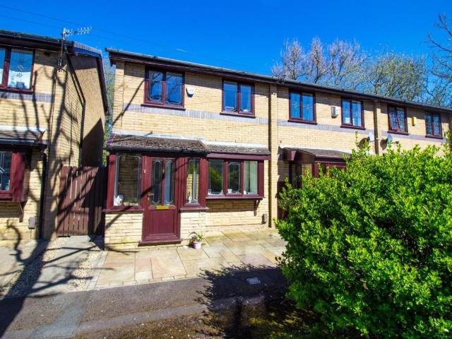 3 bed house for sale