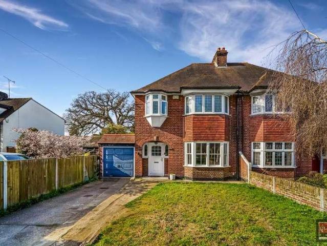 3 bed house for sale