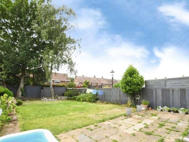 3 bed house for sale