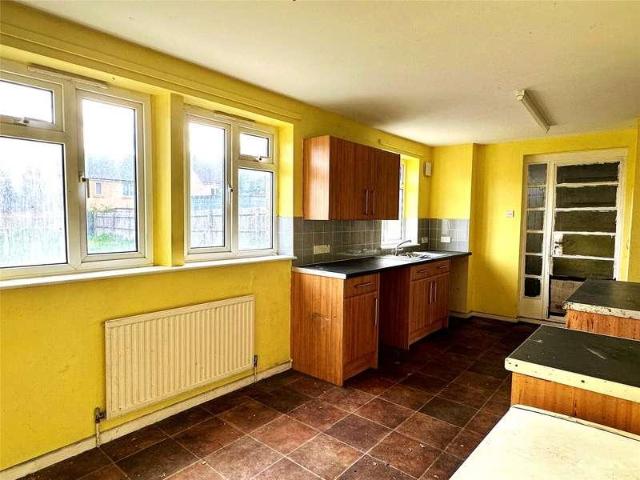 3 bed house for sale