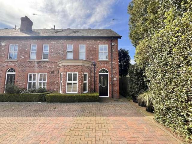 3 bed house for sale