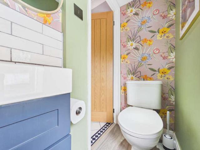3 bed house for sale