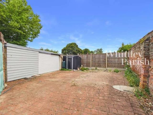 3 bed house for sale