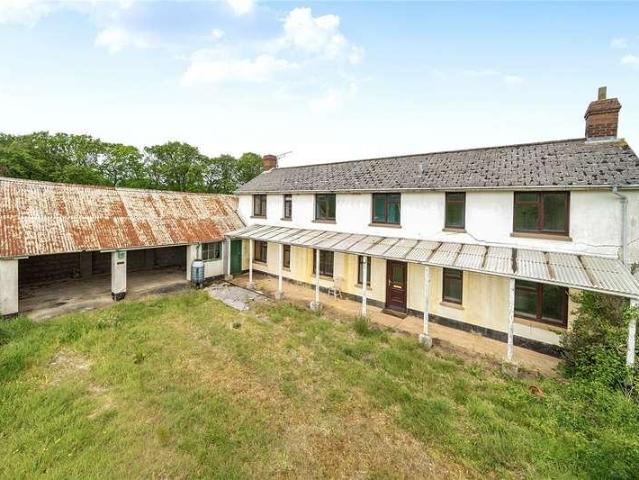 3 bed house for sale