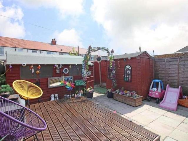 3 bed house for sale
