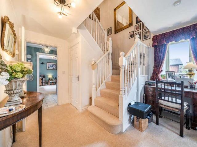 3 bed house for sale