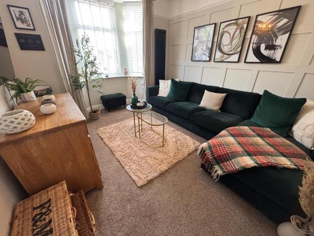 3 bed house for sale
