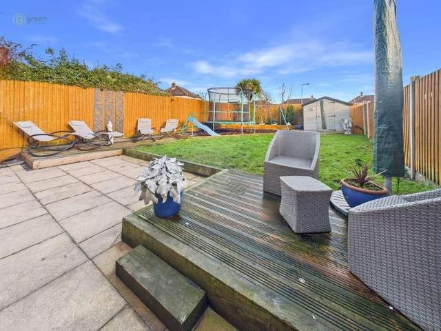 3 bed house for sale