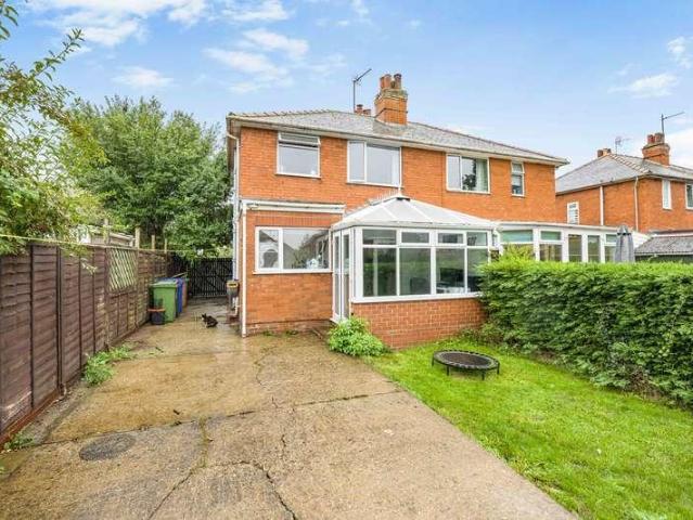 3 bed house for sale