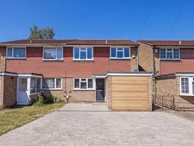 3 bed house for sale