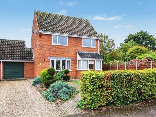 3 bed house for sale
