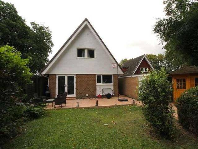 3 bed house for sale
