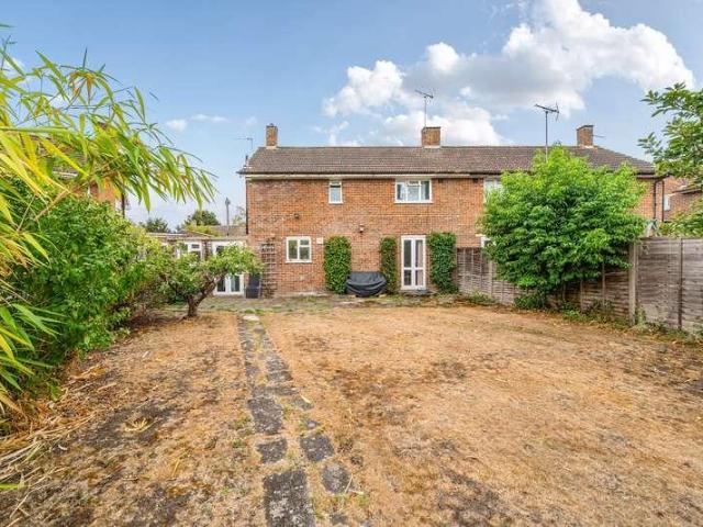 3 bed house for sale