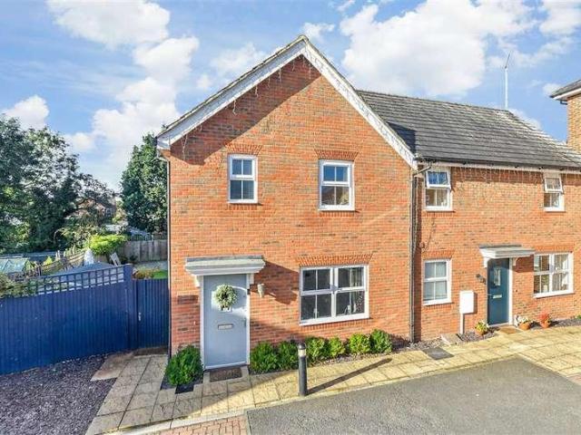 3 bed house for sale