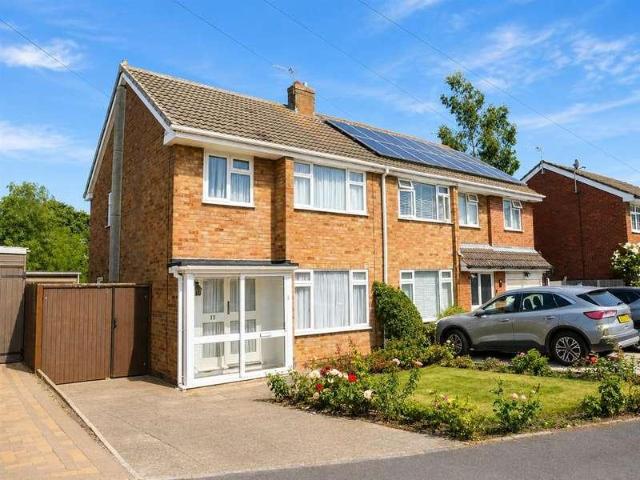 3 bed house for sale