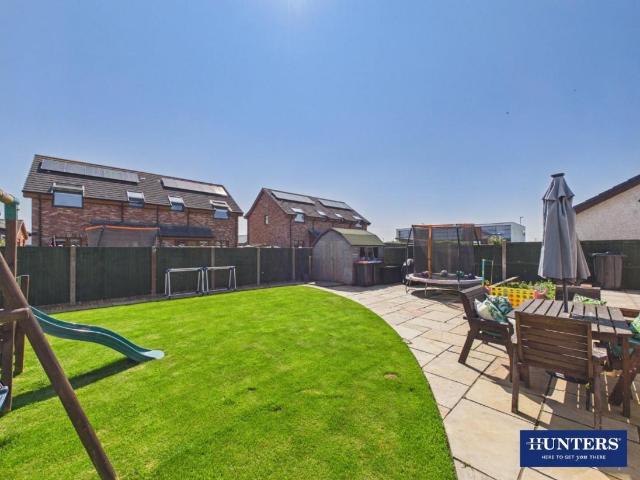 3 bed house for sale