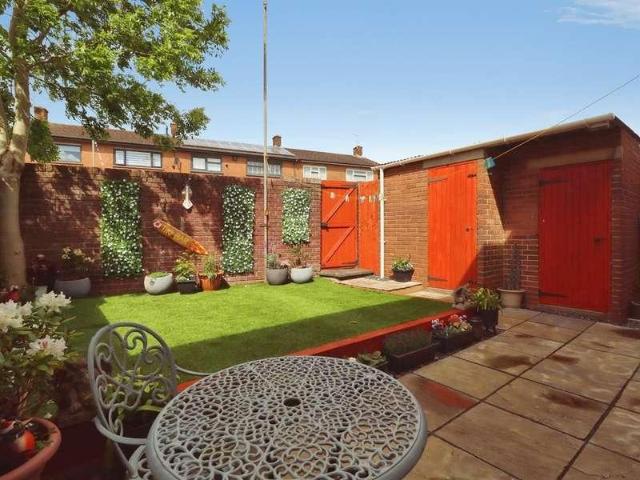 3 bed house for sale