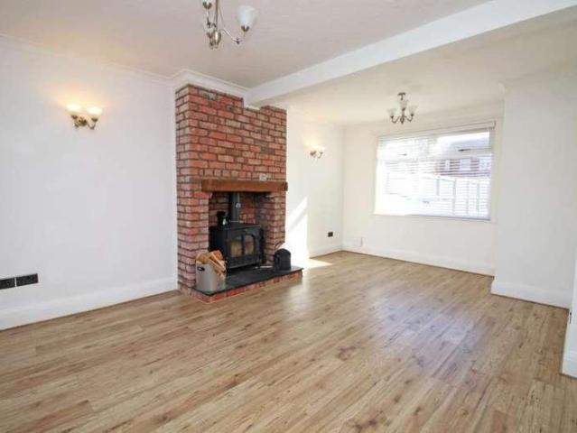 3 bed house for sale
