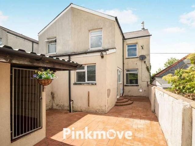 3 bed house for sale