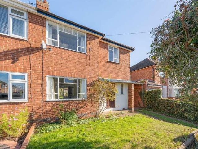 3 bed house for sale