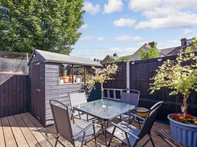 3 bed house for sale