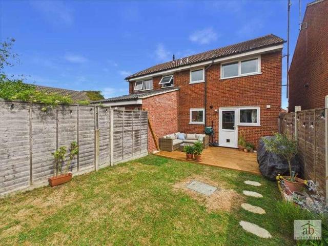 3 bed house for sale