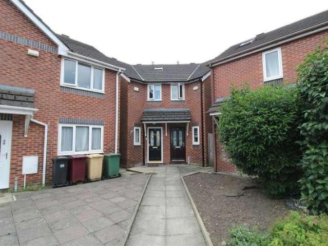 3 bed house for sale