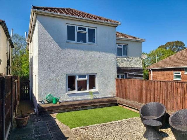 3 bed house for sale