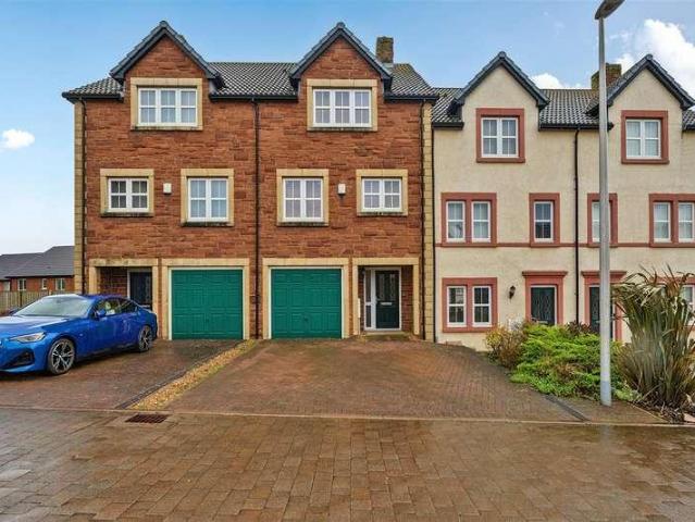 3 bed house for sale