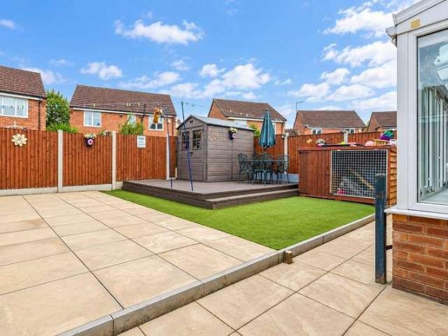 3 bed house for sale