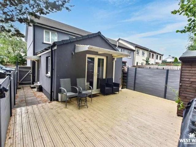 3 bed house for sale