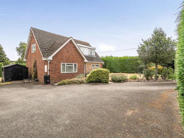 3 bed house for sale