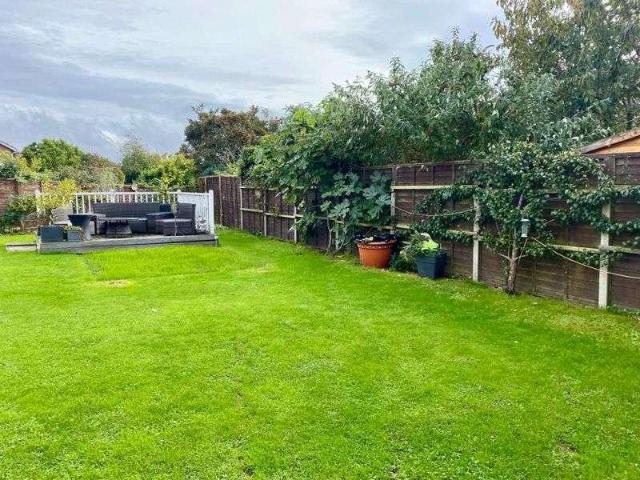 3 bed house for sale