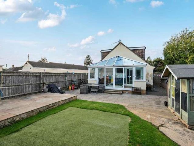 3 bed house for sale